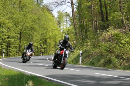 Motorradfahrer im Hotel Burgblick